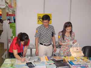 2011年华南区文具及办公用品订货会广州站精彩瞬间