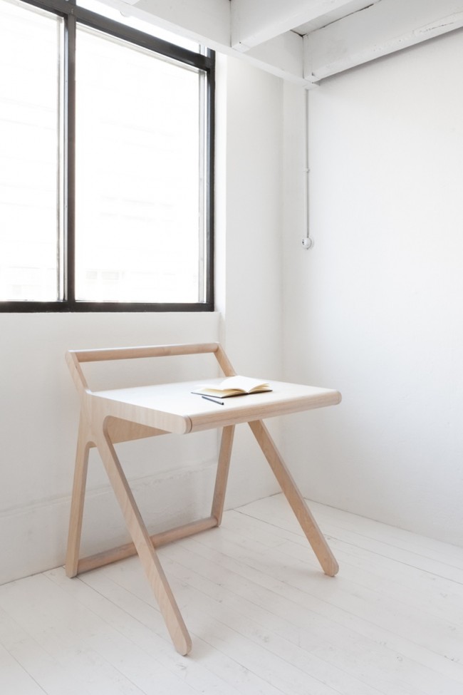 K desk00