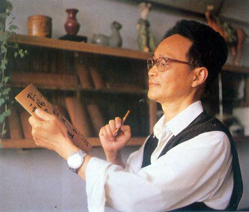 徐孝穆：铁笔刻竹撝运自如