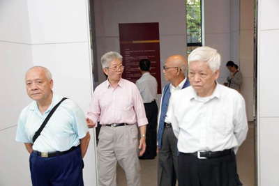 树德文化用品博物馆迎来突如其来的客人