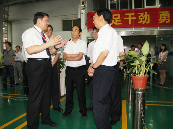 转型升级创新驱动 做强做大文具龙头 
